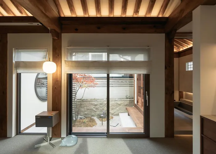 New Primium Hanok Stay, 한옥독채 서촌별당- 경복궁역 도보 5분 Hébergement de vacances Séoul