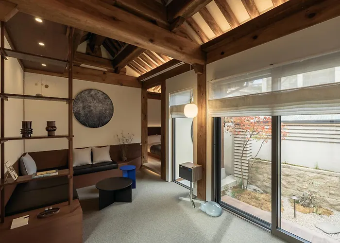 Hébergement de vacances New Primium Hanok Stay, 한옥독채 서촌별당- 경복궁역 도보 5분 Séoul