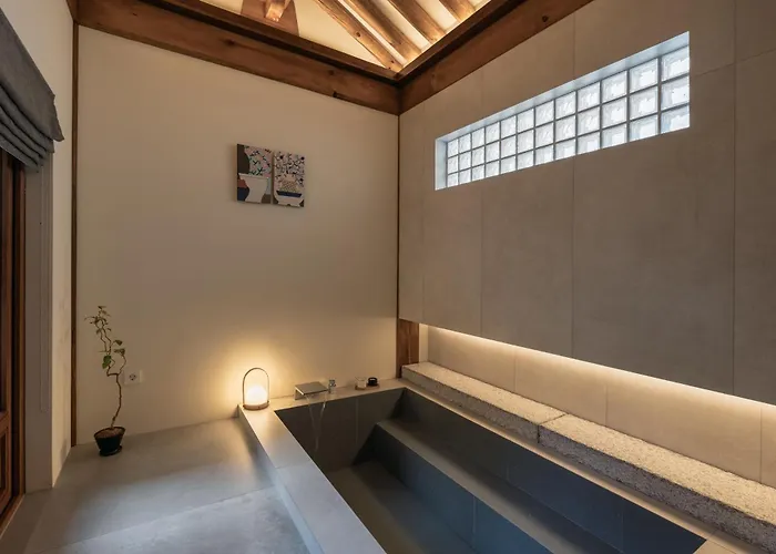 Hébergement de vacances New Primium Hanok Stay, 한옥독채 서촌별당- 경복궁역 도보 5분 Séoul