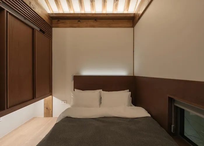 New Primium Hanok Stay, 한옥독채 서촌별당- 경복궁역 도보 5분 Hébergement de vacances