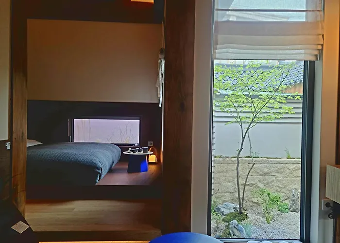 New Primium Hanok Stay, 한옥독채 서촌별당- 경복궁역 도보 5분 * Séoul